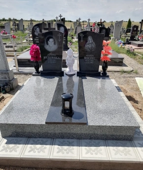 Памятник двойной 105